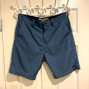 Billabong Submersibles multipurpose shorts Size 32